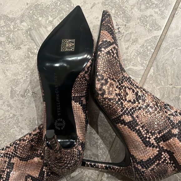 Stella McCartney Stella Iconic Pointed Toe High Heel Booties, New, Size 35.5 - Picture 6 of 13